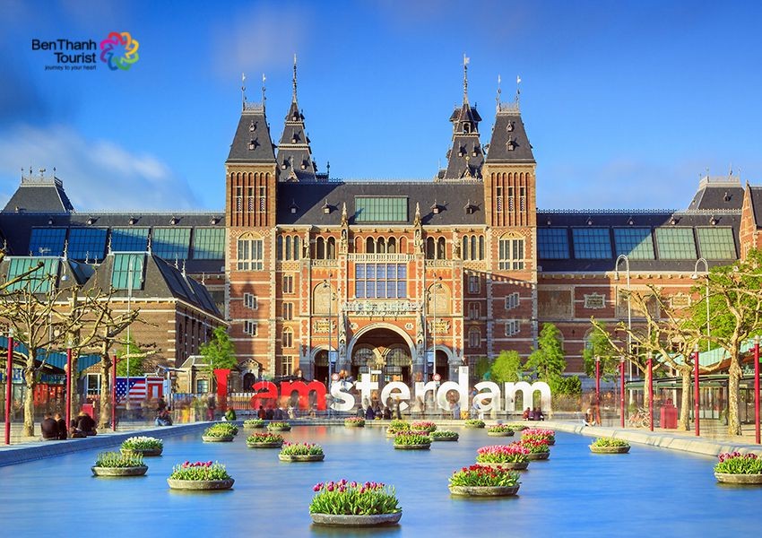 Không chỉ có Amsterdam, 5 thành phố nổi tiếng sẽ giúp bạn không chán khi du lịch Hà Lan
